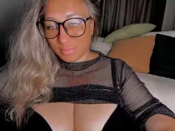 foxxxy__lady webcam